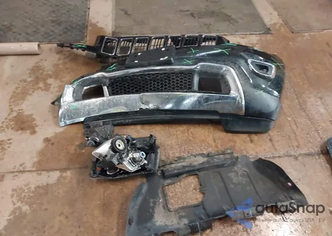 2015 Jeep Grand Cherokee Limited из США, поврежденный, VIN 1C4RJFBTXFC796486